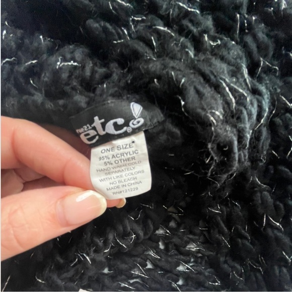 Lot/2 Rue21 Scarves Scarf - Picture 12 of 16